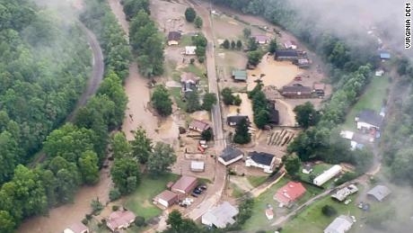 VA  뷰캐넌 카운티 홍수로 최소 44명 실종